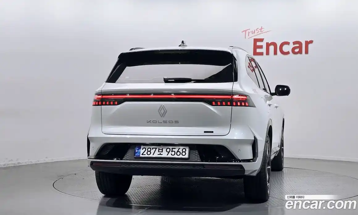 Renault Grand Koleos 2025 1.5 гидро в Москве, фото 4