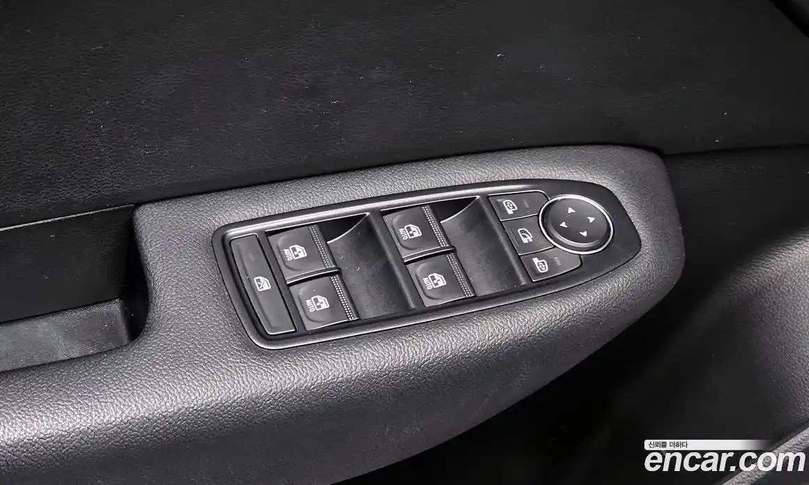 Renault XM3 2021 1.6 гидро в Москве № 106650, фото 18