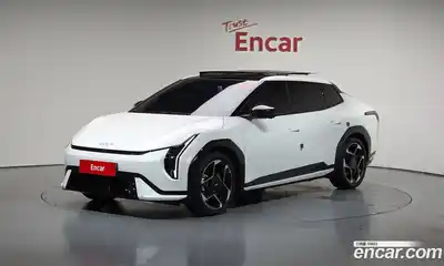 Kia EV4, 2025