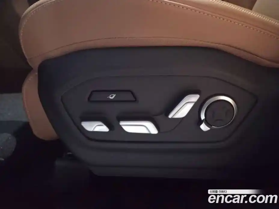 Hyundai Santa Fe 2025 1.6 гидро в Москве № 129438, фото 19