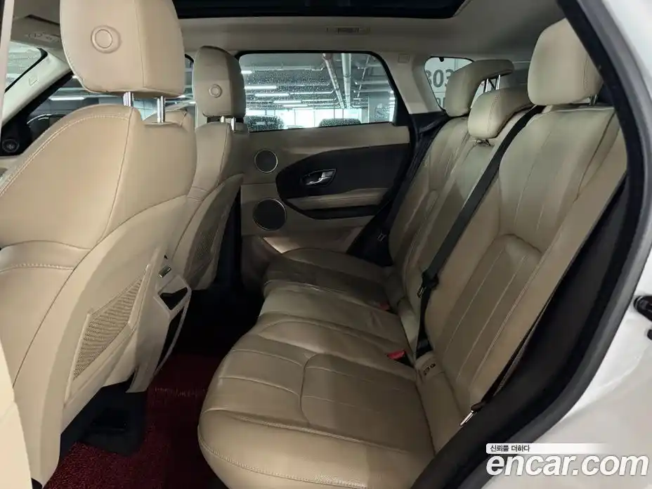 Land Rover Range-Rover Evoque 2018 2.0 гидро в Москве № 166725, фото 12