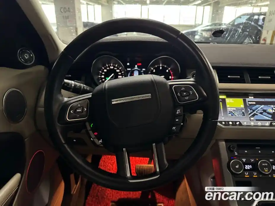Land Rover Range-Rover Evoque 2018 2.0 гидро в Москве № 166725, фото 6