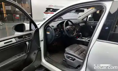 Volkswagen Touareg 2012 3.0 гидро в Москве № 169103, миниатюра 11