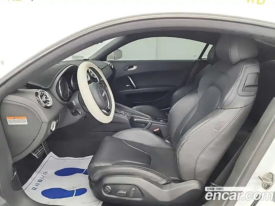 Audi TT 2012 2.0 гидро в Москве № 1691207, фото 11