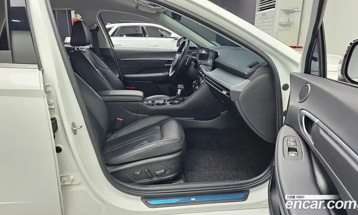 Hyundai Sonata 2023 2.0 гидро в Москве № 1757737, фото 11