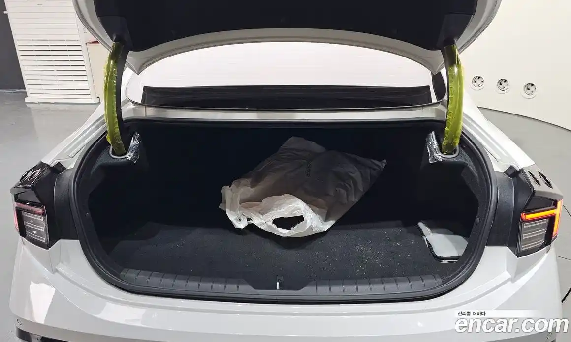 Hyundai Sonata 2023 2.0 гидро в Москве № 1757737, фото 20