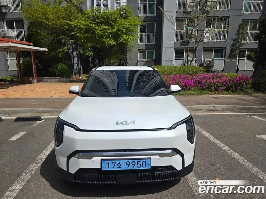 Kia EV3 2026 0.1 гидро в Москве № 1757981, фото 3