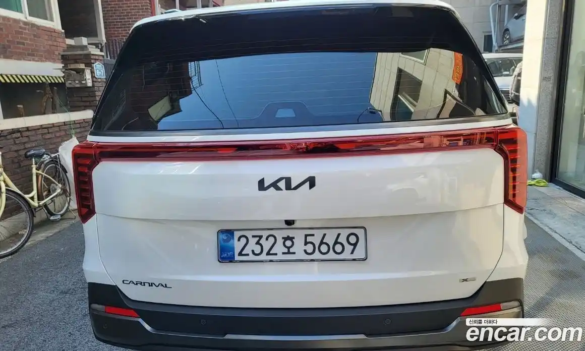Kia Canival 2025 1.6 гидро в Москве № 1758085, фото 3