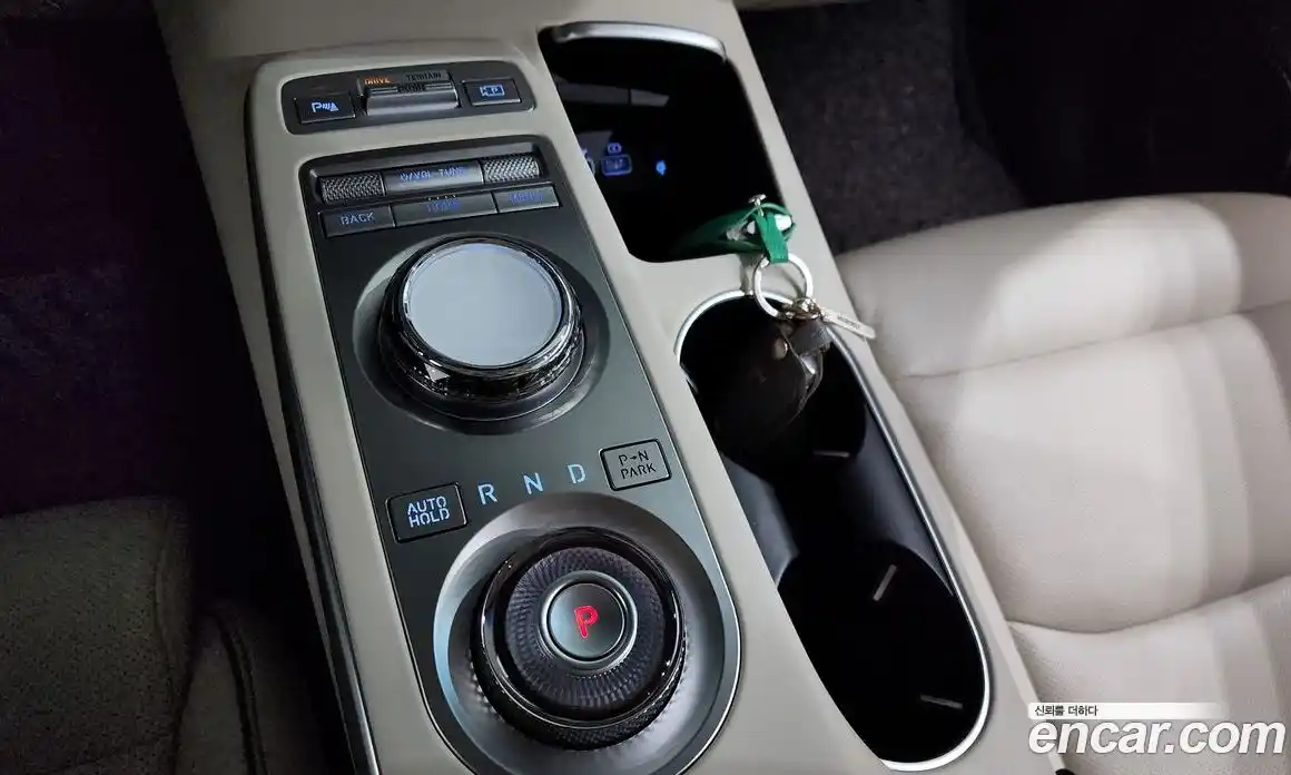 Genesis GV70 2021 2.5 гидро в Москве № 1758701, фото 9