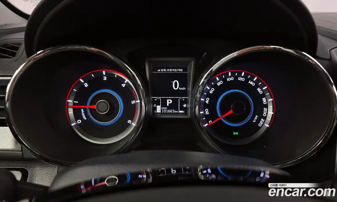 SsangYong TIBOLI 2016 1.6 гидро в Москве № 1759410, фото 8