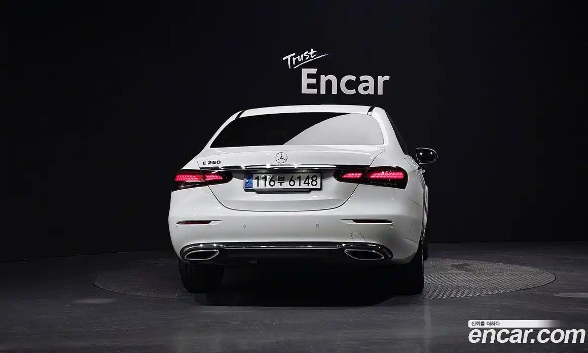 Mercedes-Benz E-Class 2020 2.0 гидро в Москве № 1762577, фото 4