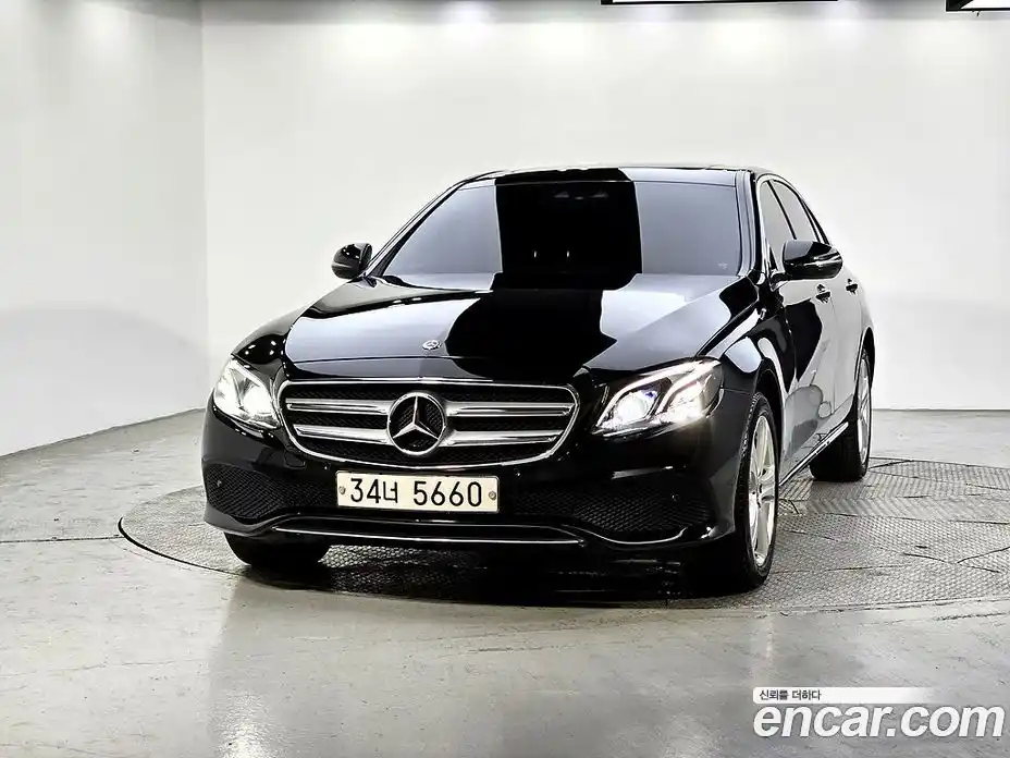 Mercedes-Benz E-Class 2017 1.9 гидро в Москве № 1762689, фото 3