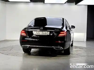 Mercedes-Benz E-Class 2017 1.9 гидро в Москве № 1762689, миниатюра 4