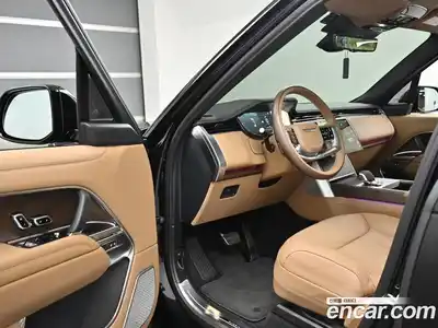 Land Rover Range-Rover 2025 4.4 гидро в Москве № 1764150, миниатюра 11