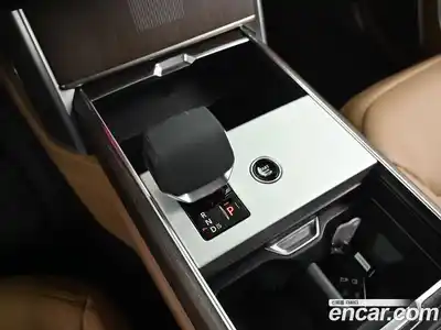 Land Rover Range-Rover 2025 4.4 гидро в Москве № 1764150, миниатюра 9