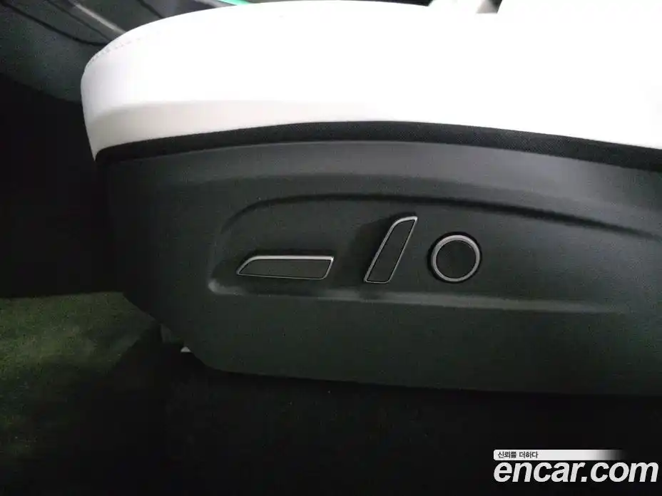 Tesla Model Y 2026 гидро в Москве № 1764840, фото 13