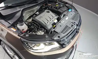 Volkswagen Tiguan 2014 2.0 гидро в Москве № 1765178, миниатюра 6
