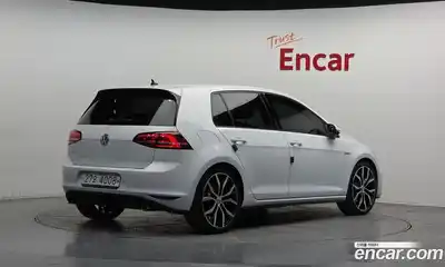 Volkswagen Golf 2016 2.0 гидро в Москве № 1765223, миниатюра 2
