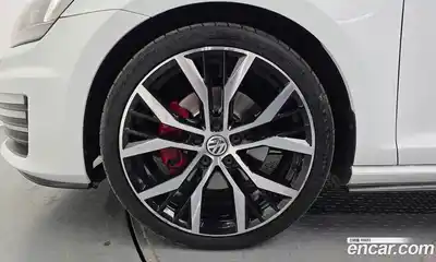 Volkswagen Golf 2016 2.0 гидро в Москве № 1765223, миниатюра 5