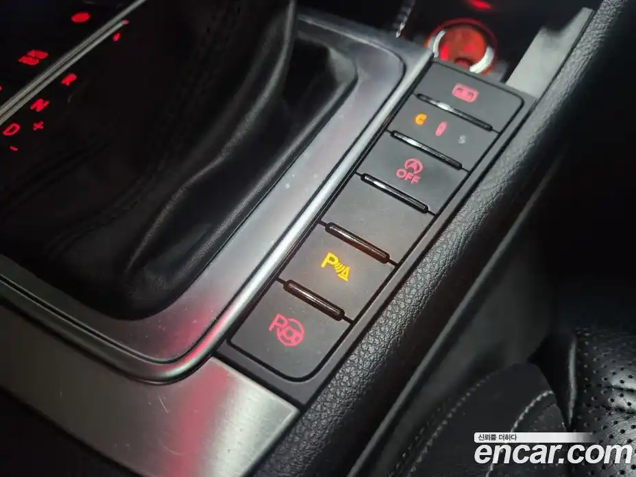 Volkswagen CC 2011 2.0 гидро в Москве № 1765404, фото 18