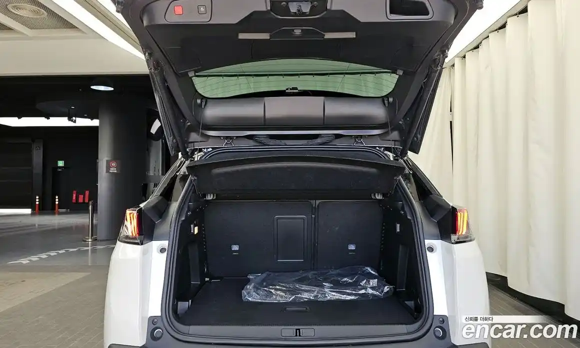 Peugeot 3008 2024 1.2 гидро в Москве № 1771011, фото 20