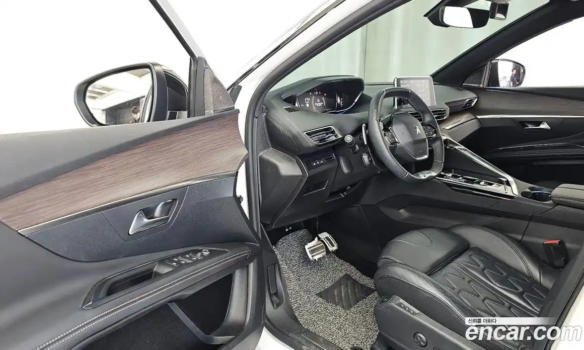 Peugeot 3008 2024 1.2 гидро в Москве № 1771011, фото 10