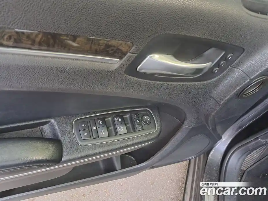 Chrysler 300C 2012 3.6 гидро в Москве № 1773088, фото 7