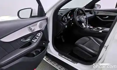 Mercedes-Benz GLC-Class 2019 2.0 гидро в Москве № 195361, миниатюра 11