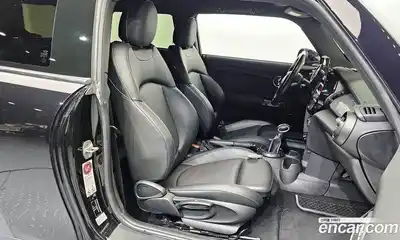 Mini Cooper 2014 1.5 гидро в Москве № 205516, миниатюра 10