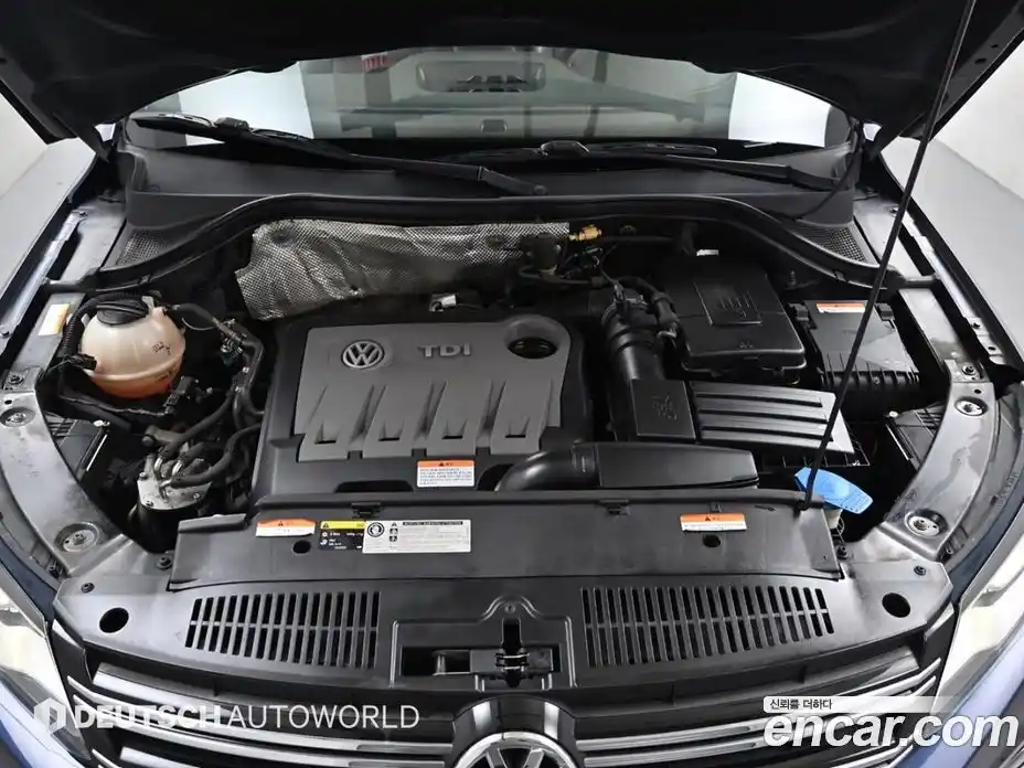Volkswagen Tiguan 2015 2.0 гидро в Москве № 215326, фото 6