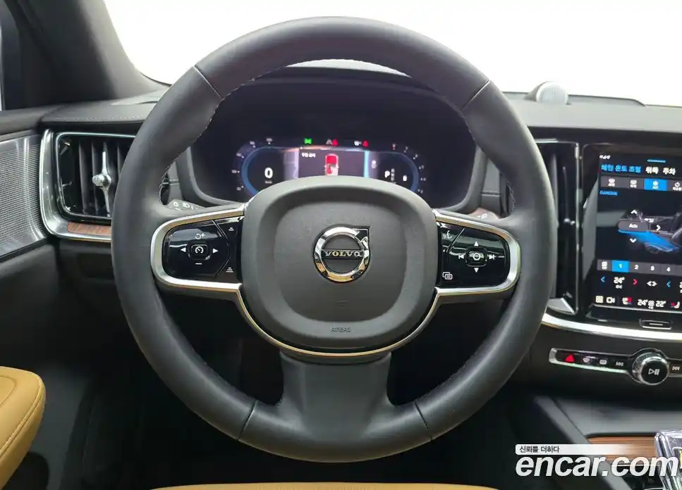 Volvo V60 2025 2.0 гидро в Москве № 230740, фото 11