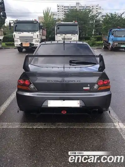 Mitsubishi Lancer Evolution 2005 2.0 механика в Москве № 236146, миниатюра 4