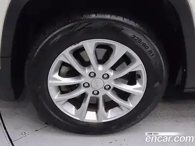 Jeep Cherokee 2018 2.4 гидро в Москве № 584509, миниатюра 5