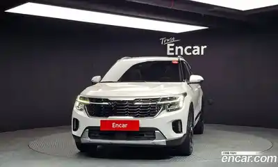 Kia Seltos 2023 1.6 гидро в Москве № 119777, миниатюра 3
