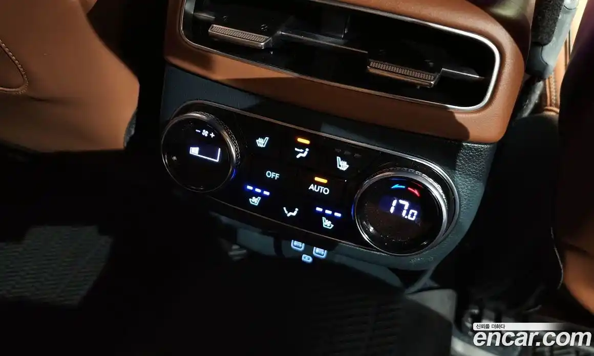 Genesis GV70 2022 2.5 гидро в Москве № 1245437, фото 25