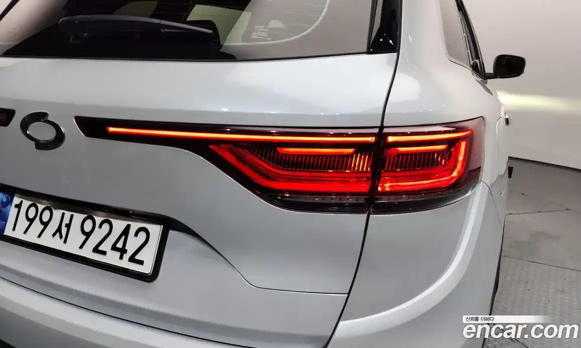 Renault QM6 2024 2.0 гидро в Москве № 1247688, фото 8