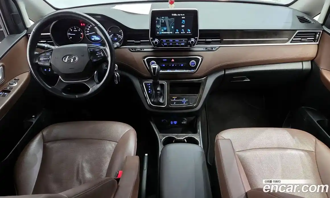 Hyundai Starex 2020 2.5 гидро в Москве № 126212, фото 7