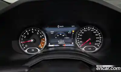 Jeep Renegade 2022 1.3 гидро в Москве № 1294136, миниатюра 11