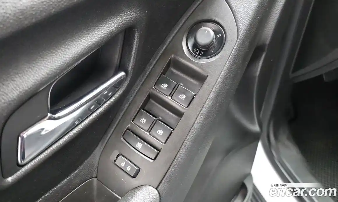 Chevrolet Trax 2013 1.4 гидро в Москве № 1320861, фото 24