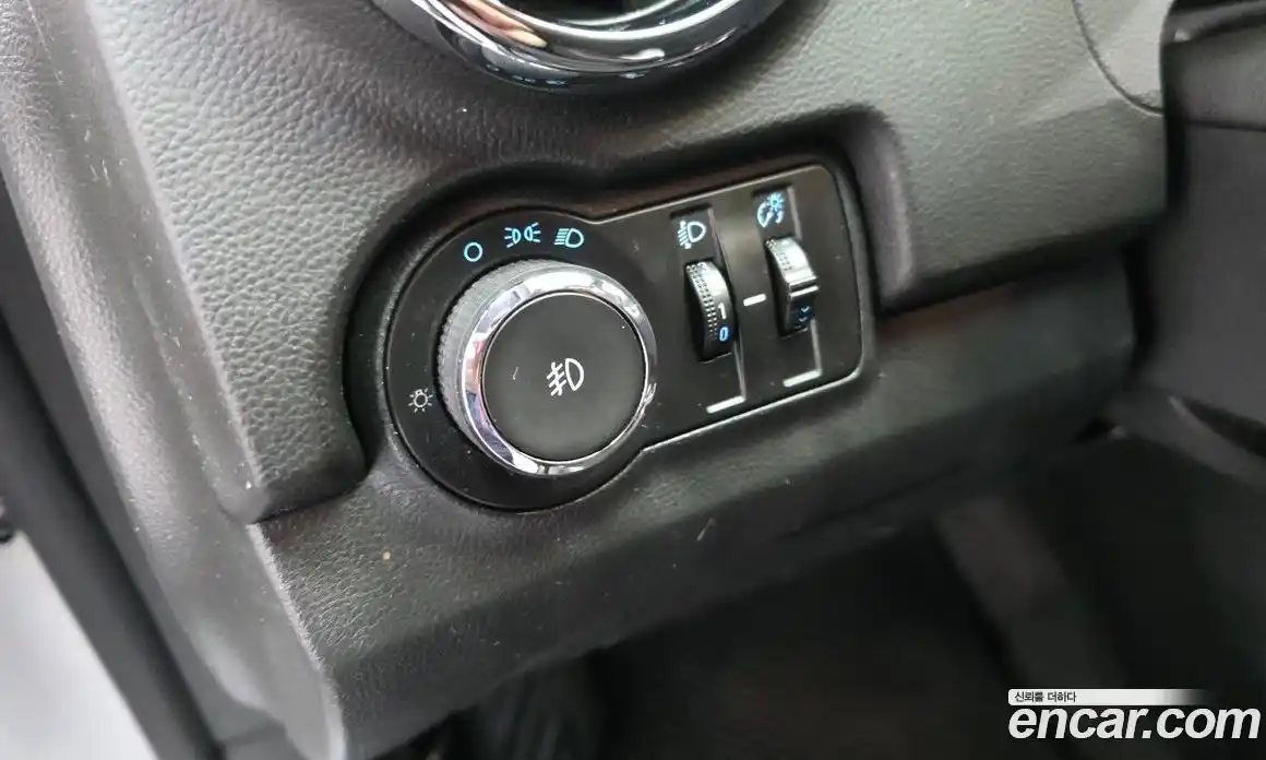 Chevrolet Trax 2013 1.4 гидро в Москве № 1320861, фото 27