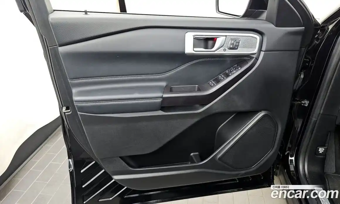 Ford Explorer 2019 2.3 гидро в Москве № 1324041, фото 14