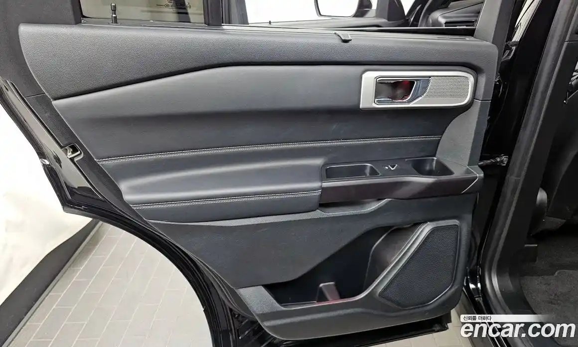 Ford Explorer 2019 2.3 гидро в Москве № 1324041, фото 15