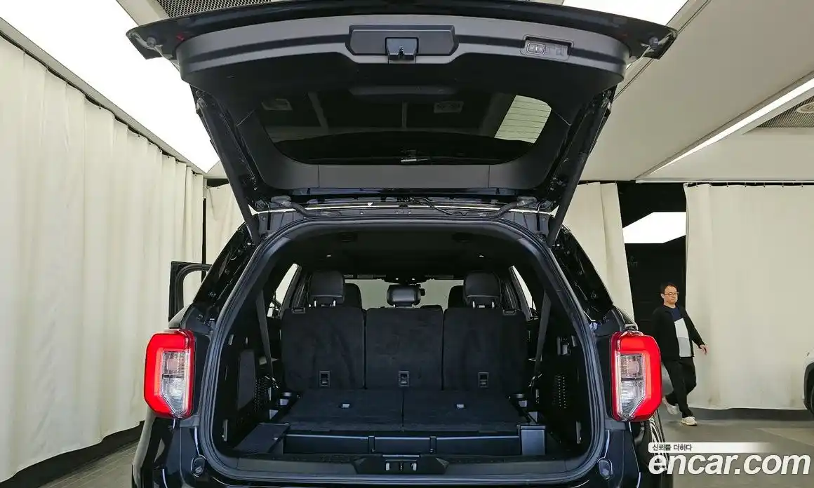 Ford Explorer 2019 2.3 гидро в Москве № 1324041, фото 32
