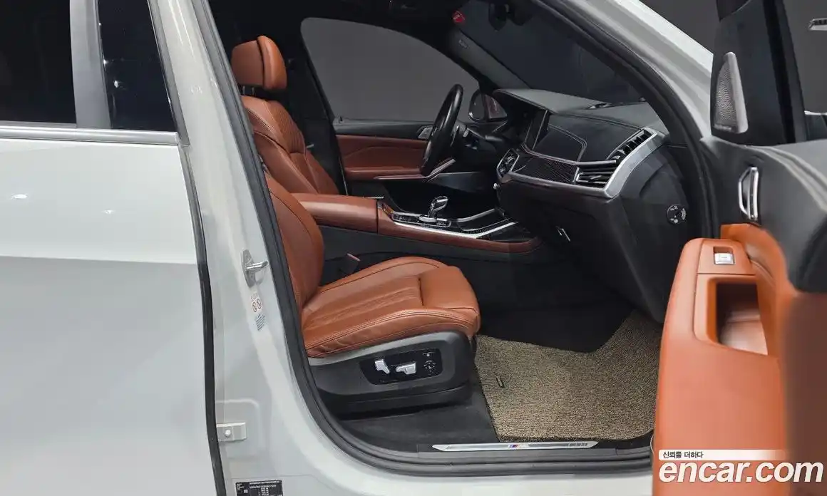 BMW X7 2022 3.0 гидро в Москве № 1347558, фото 17
