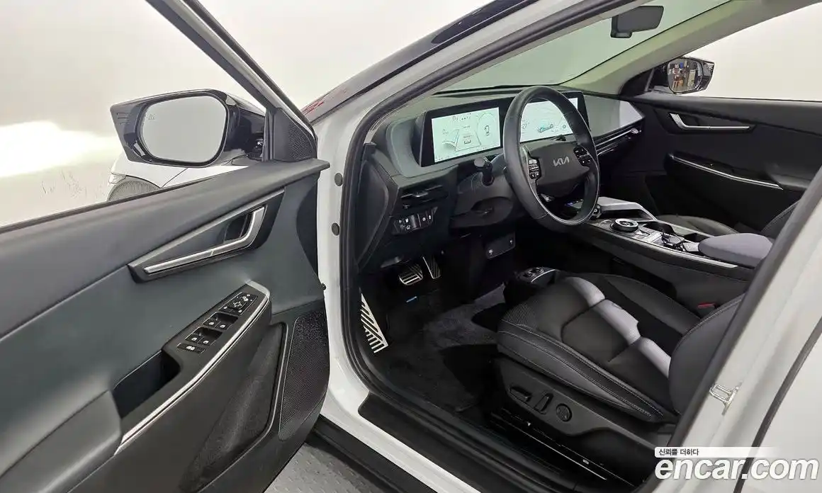 Kia EV6 2024 0.1 гидро в Москве № 1399495, фото 13