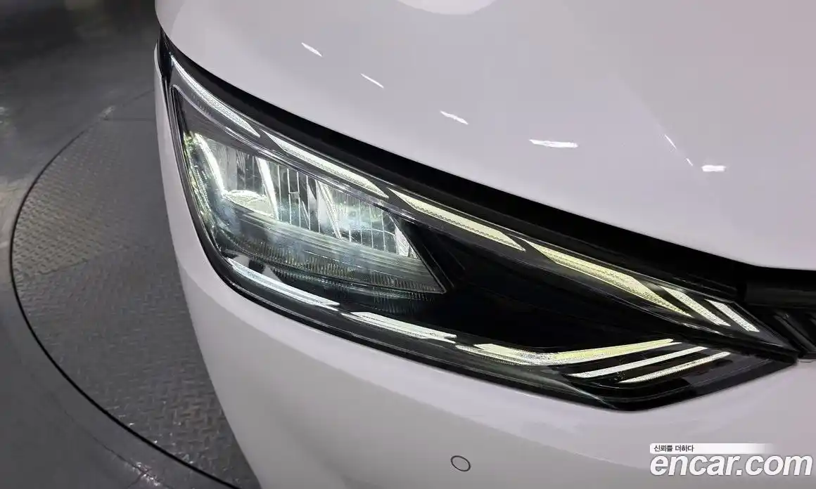 Kia EV6 2024 0.1 гидро в Москве № 1399495, фото 8