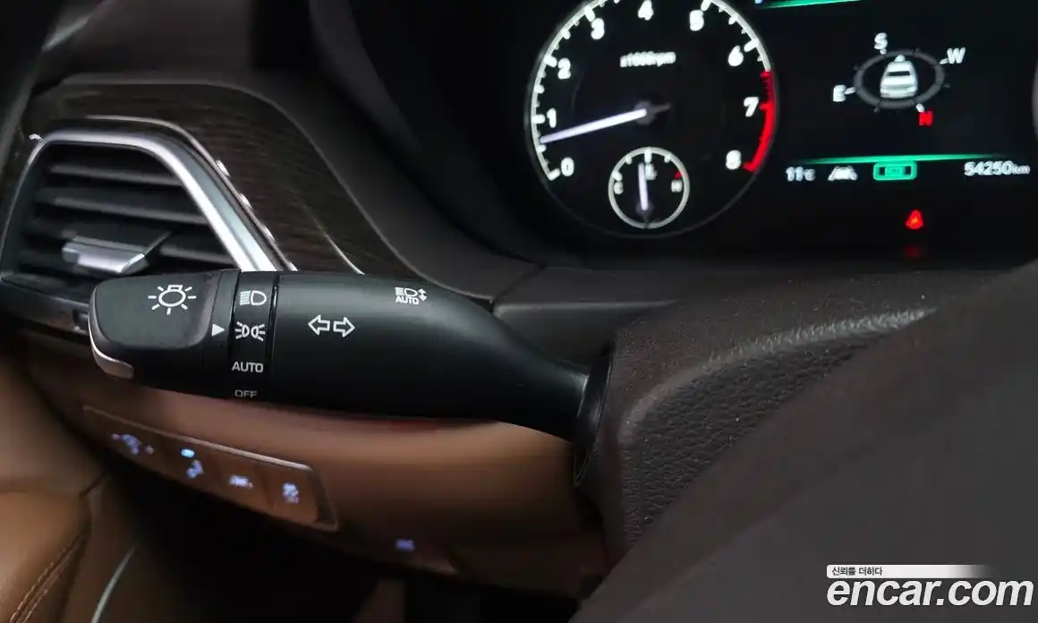 Genesis G90 2021 3.8 гидро в Москве, фото 30