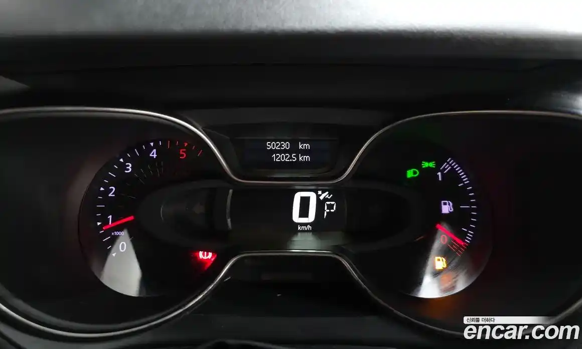 Renault QM3 2019 1.5 гидро в Москве № 1402341, фото 11