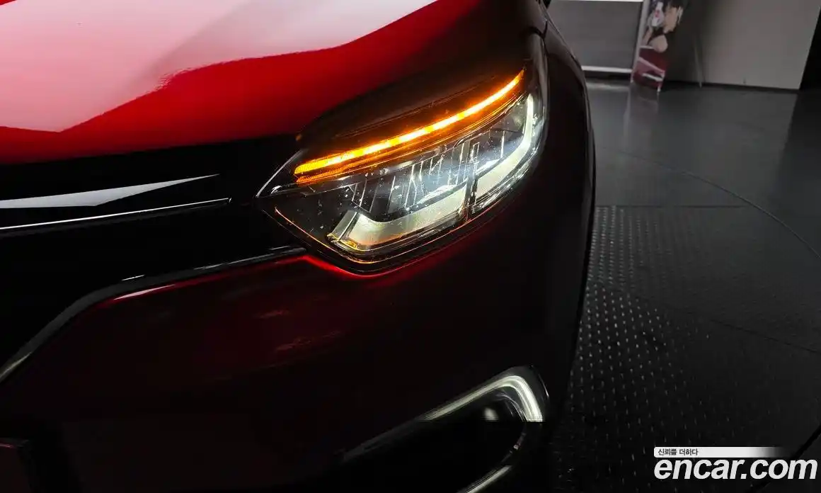 Renault QM3 2019 1.5 гидро в Москве № 1402341, фото 8