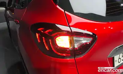 Renault QM3 2019 1.5 гидро в Москве № 1402341, миниатюра 9